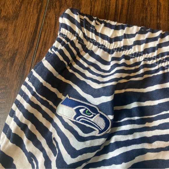 Nee NFL Seattle Seahawks Women's Sleepwear PJs Pajama Bottoms Football Zebra XL - Picture 9 of 13